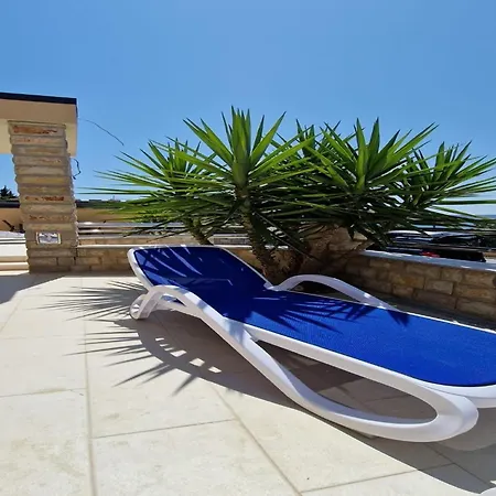 Apartment In Croatia Near The Adriatic Coast